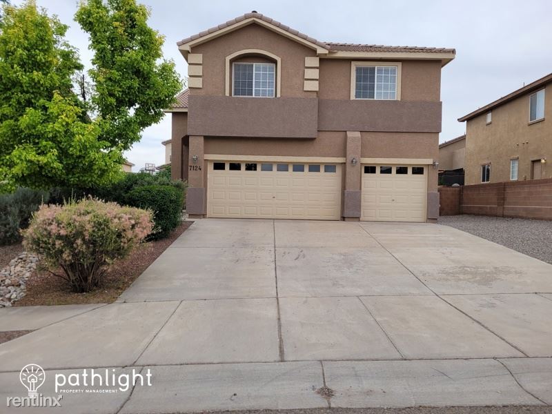 Primary Photo - 5 br, 3.5 bath House - 7124 Cuchillo Road ...