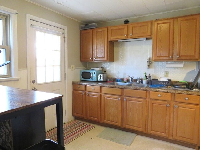 Foto del edificio - 620-622 Ripley Ave