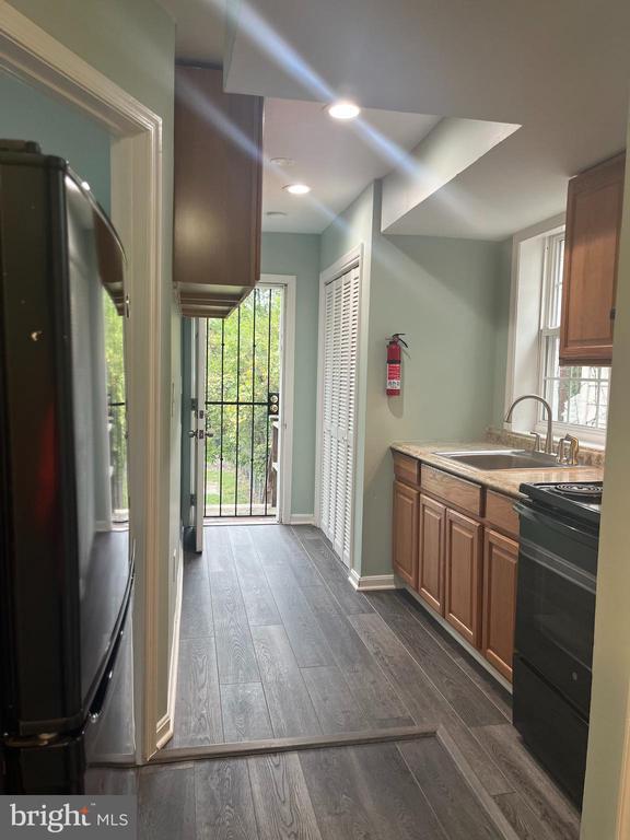 Building Photo - 4646 Minnesota Ave NE