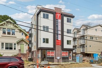 Building Photo - 4729 21st Ave NE