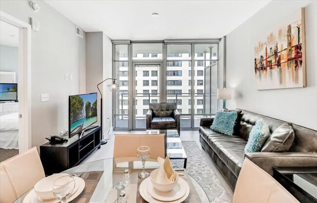 Foto del edificio - 4836 Rugby Ave