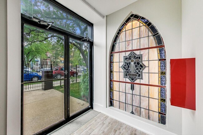 Foto del edificio - 1847 N Kedzie Ave