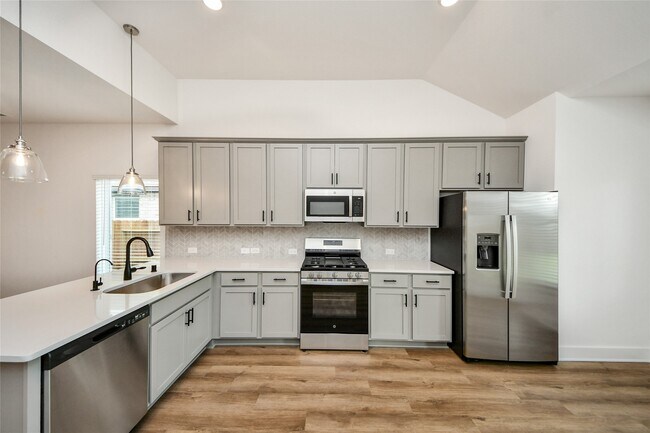 Foto del edificio - 8046 Kay Hbr Dr