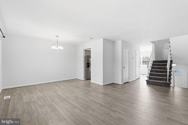 Building Photo - 9178 Laurelwood Ct