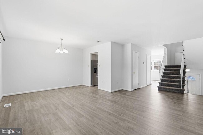 Foto del edificio - 9178 Laurelwood Ct