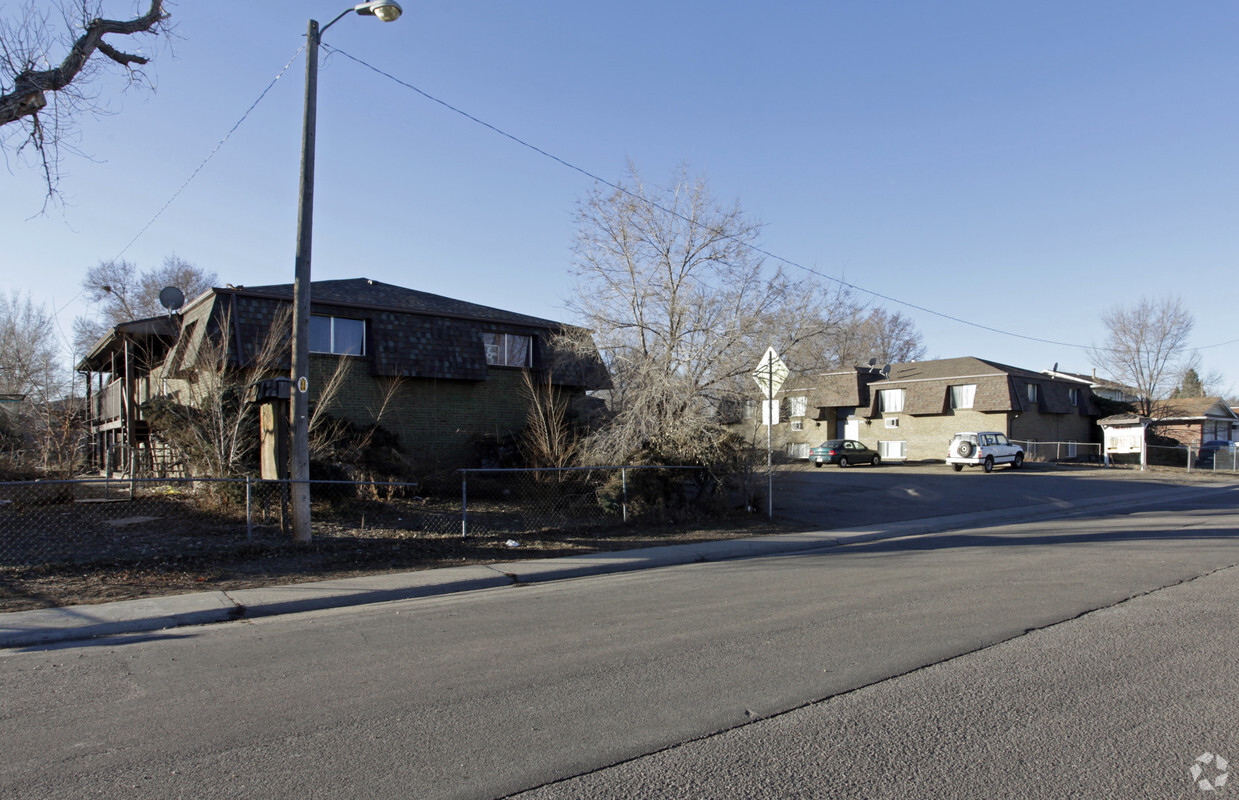 Building Photo - 1710-1730 W 55th Ave