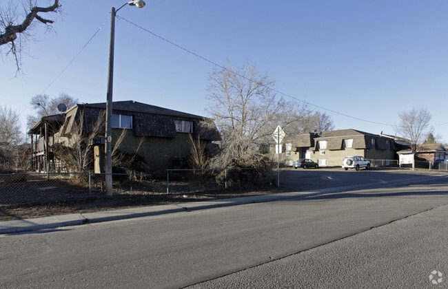 Building Photo - 1710-1730 W 55th Ave