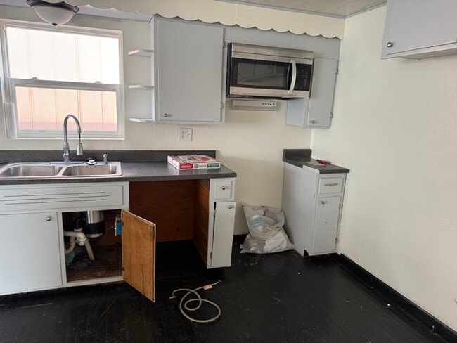 Building Photo - 162 Township Rd 1043