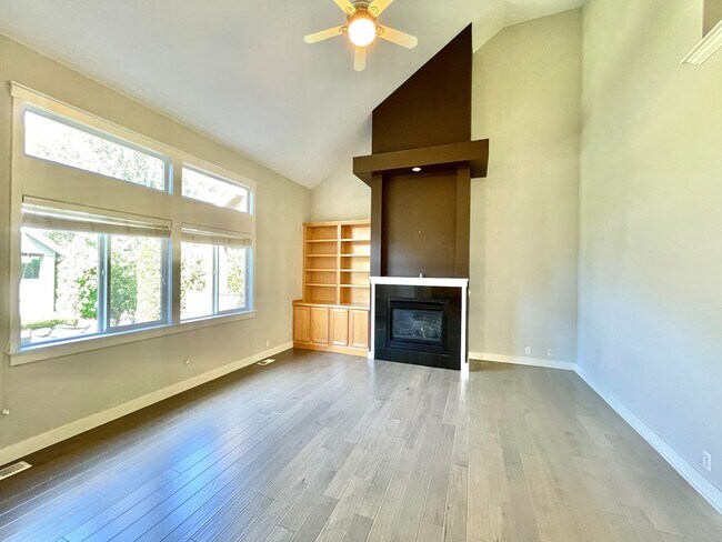 Foto del edificio - Great House for Rent