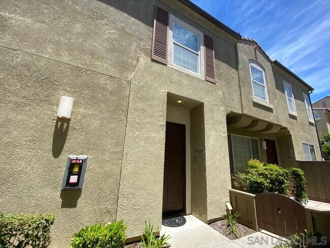 Building Photo - 11929 Miro Cir