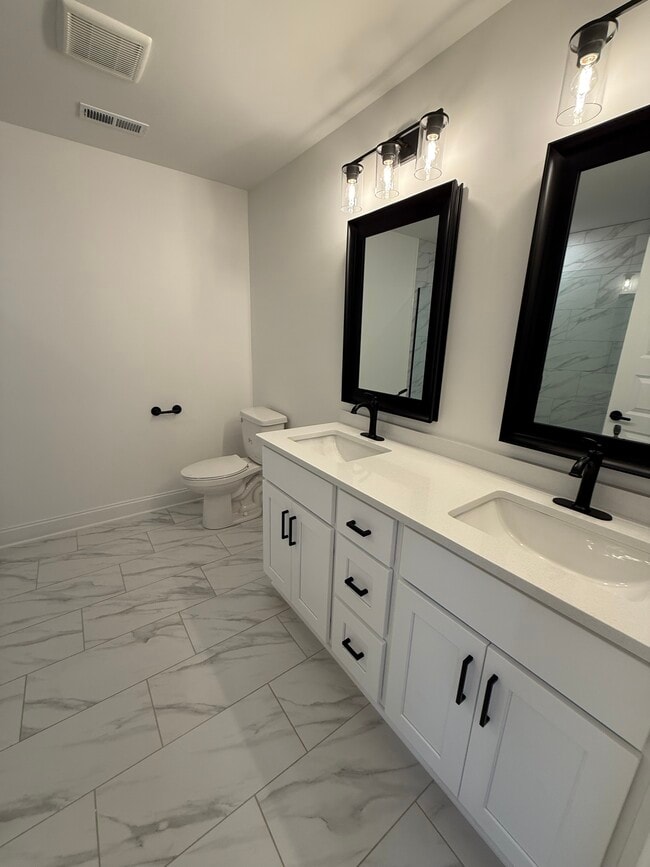 Building Photo - 13026 Magnificent Ln