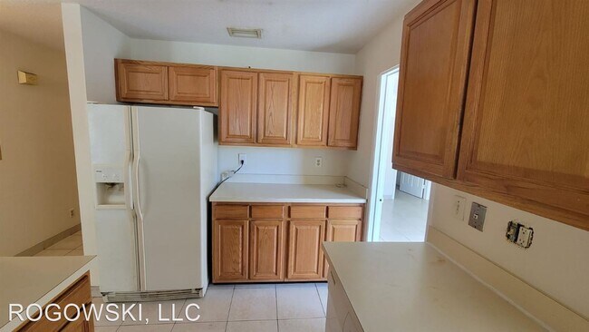 Foto del edificio - 4 br, 2 bath House - 1143 Freshwater Lakes...