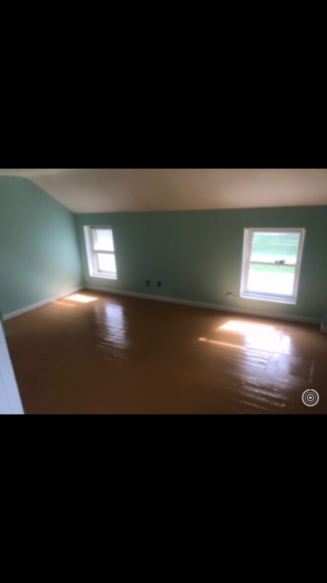 56 House St, Glastonbury, CT 06033 Townhome Rentals in Glastonbury CT