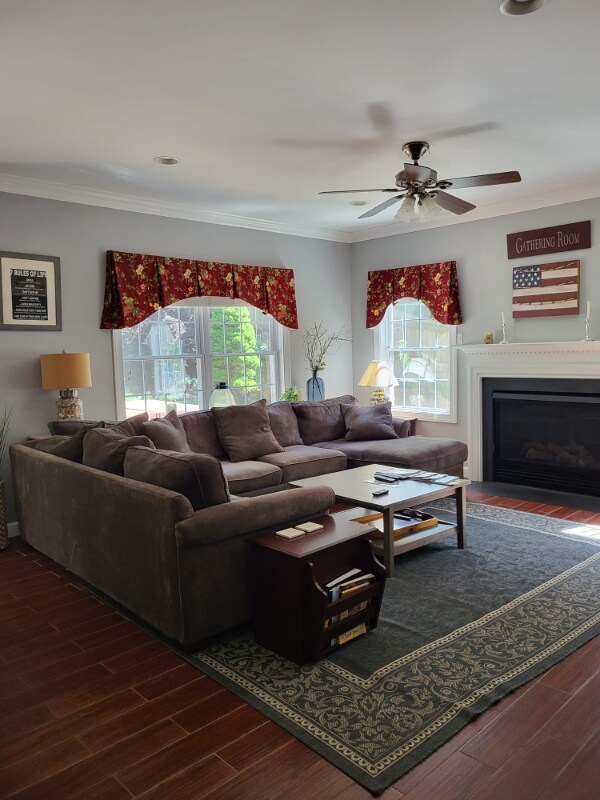 Foto del edificio - 106 Ayr Hill Ave NW