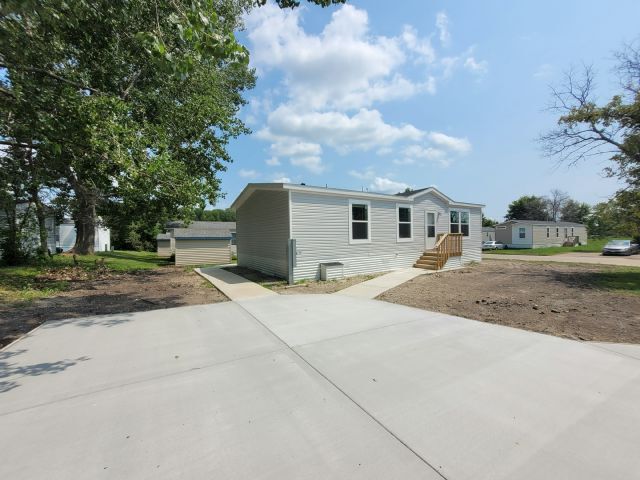 Building Photo - 356 Brutus Dr