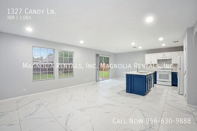 Foto del edificio - 1327 Candy Ln