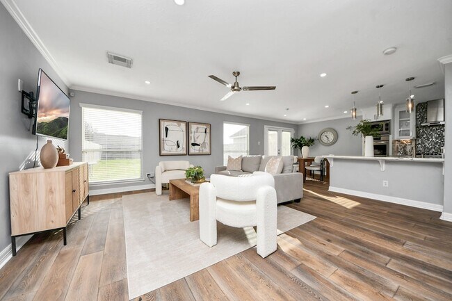 Building Photo - 10814 Tobar Falls Cir