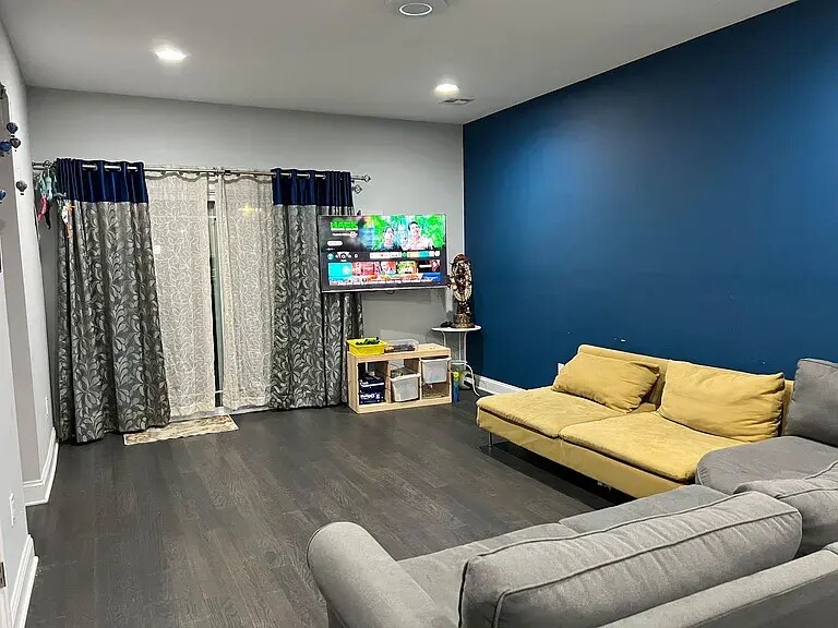 144 Harding Ave, Edison, NJ 08820 Townhome Rentals in Edison NJ