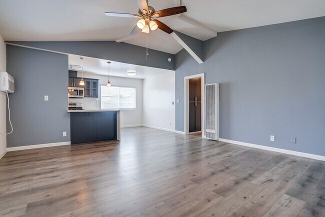 Building Photo - 1042 Leighton Ave