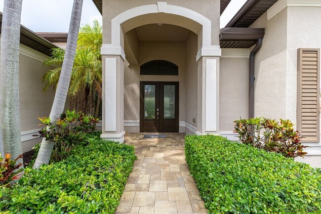 Building Photo - 1823 Cape Coral Pkwy W