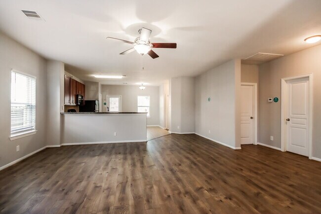Foto del edificio - 20315 Shire Ridge Ln
