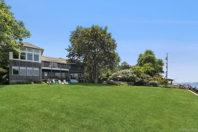 Foto del edificio - 29 Bittersweet Ln