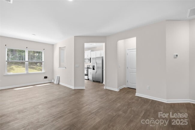Building Photo - 8113 Murray Br Dr