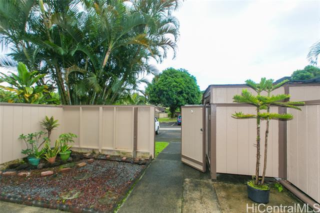 Building Photo - 47-668-668 Hui Kelu St