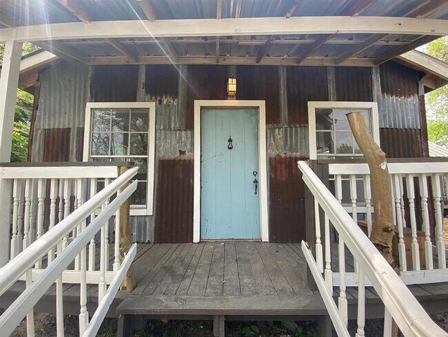 Foto del edificio - 4506 Brady St