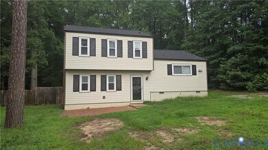 Building Photo - 500 Marbleridge Rd
