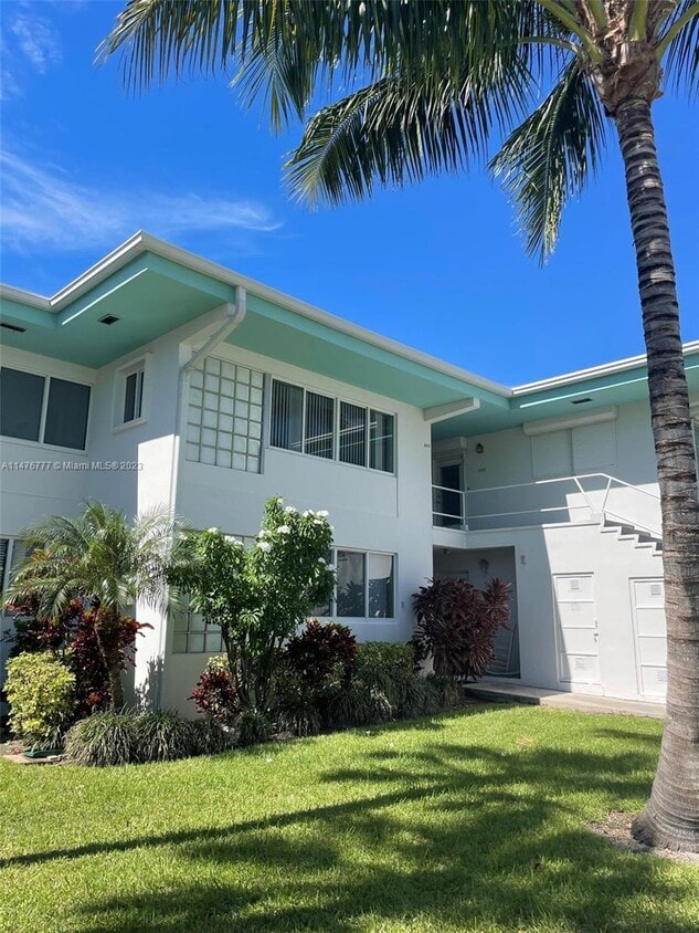 Primary Photo - 180 Isle of Venice Dr