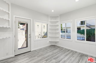 Foto del edificio - 6314 Primrose Ave