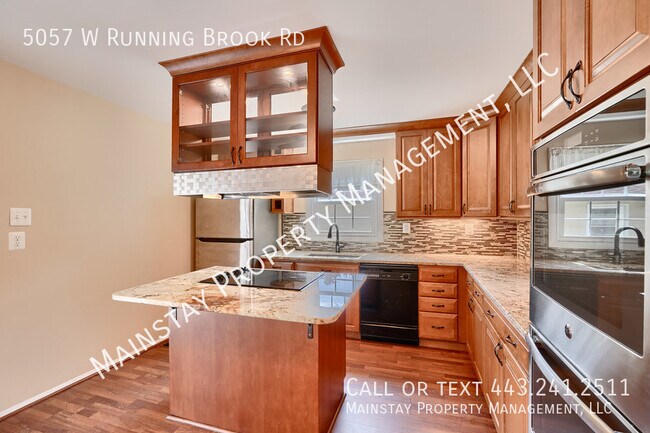 Building Photo - Spacious And Updated 4 Bed 2.5 Bath Home i...