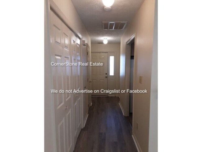 Foto del edificio - 2579 Gotts Ln