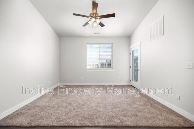 Building Photo - 359 W 785 N