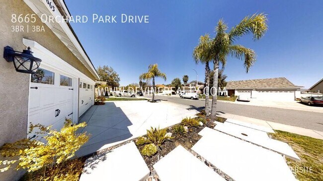 Foto del edificio - 8665 Orchard Park Dr