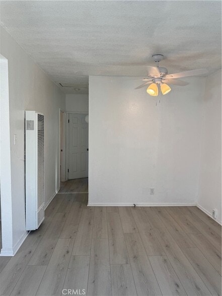 Building Photo - 1540 W 51st Pl