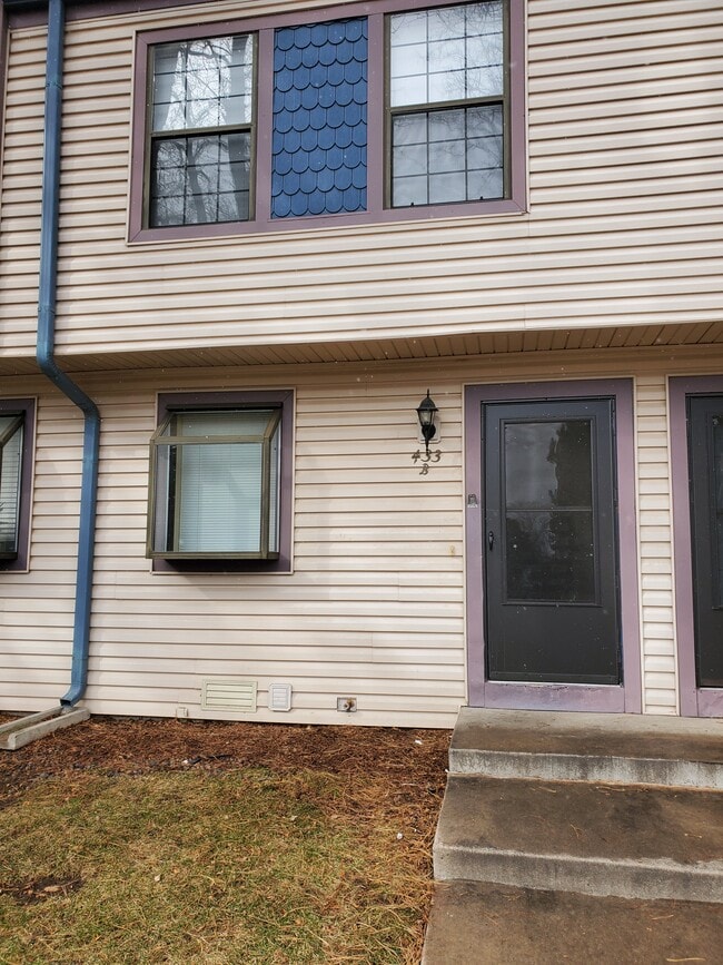Photo - 433 S Kittredge St Townhome