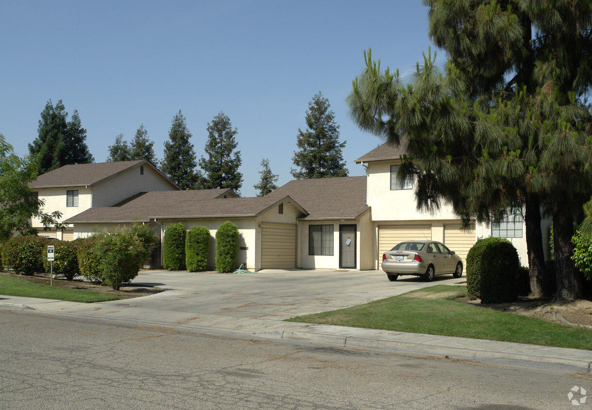 Foto principal - Hemlock -Carolyn Apartments