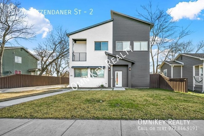 Photo - 204 N Getzendaner St-2 Apartment