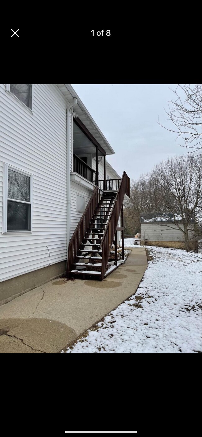 5564 River Rd Unit 4, Waunakee, WI 53597 Apartments in Waunakee, WI