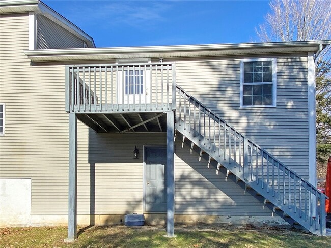 Building Photo - 42 Dixon Ct