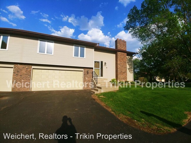 Building Photo - 3 br, 2 bath House - 14327 Chestnut Drive