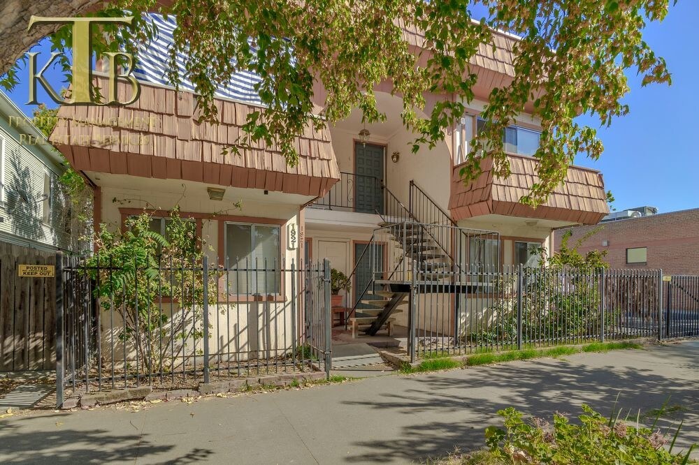 Foto principal - 1921 28th St