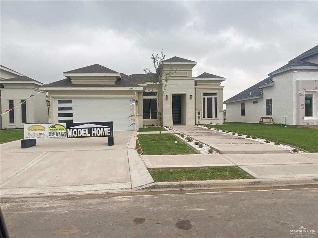 Primary Photo - 2211 Mirabelle St