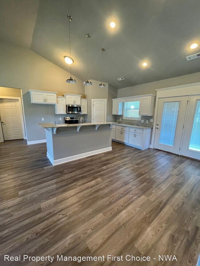 Building Photo - 3 br, 2 bath House - 555  East Oxen Lane