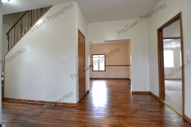 Foto del edificio - 524 South St