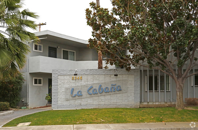 Building Photo - La Cabana
