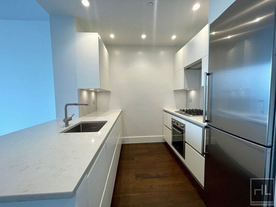 Foto principal - East 44th Street