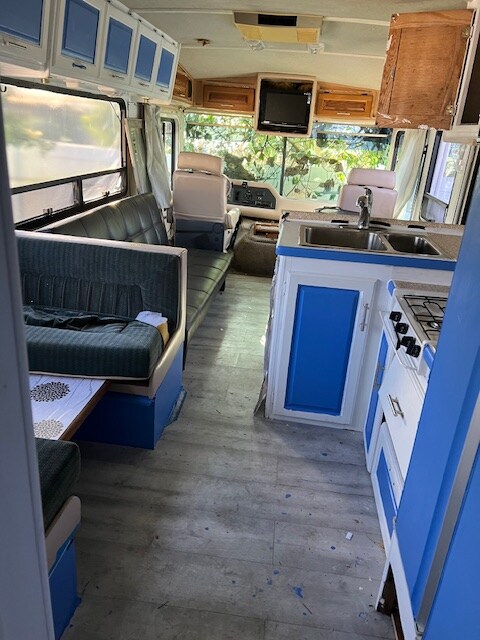 Foto del edificio - 7131 Taft St